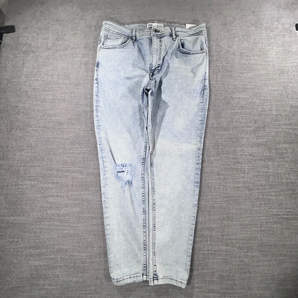 Zara Skinny Cropped Jeans Mens 32 Light Wash Blue NEW Distressed Ripped Tapered